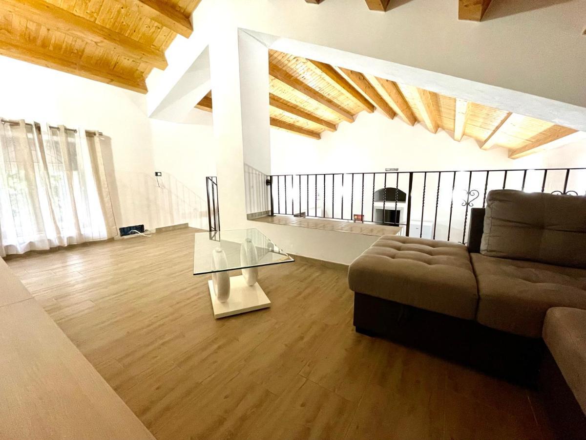 Villa Nunzia Con Piscina, Sauna E Idromassaggio. Floridia Εξωτερικό φωτογραφία