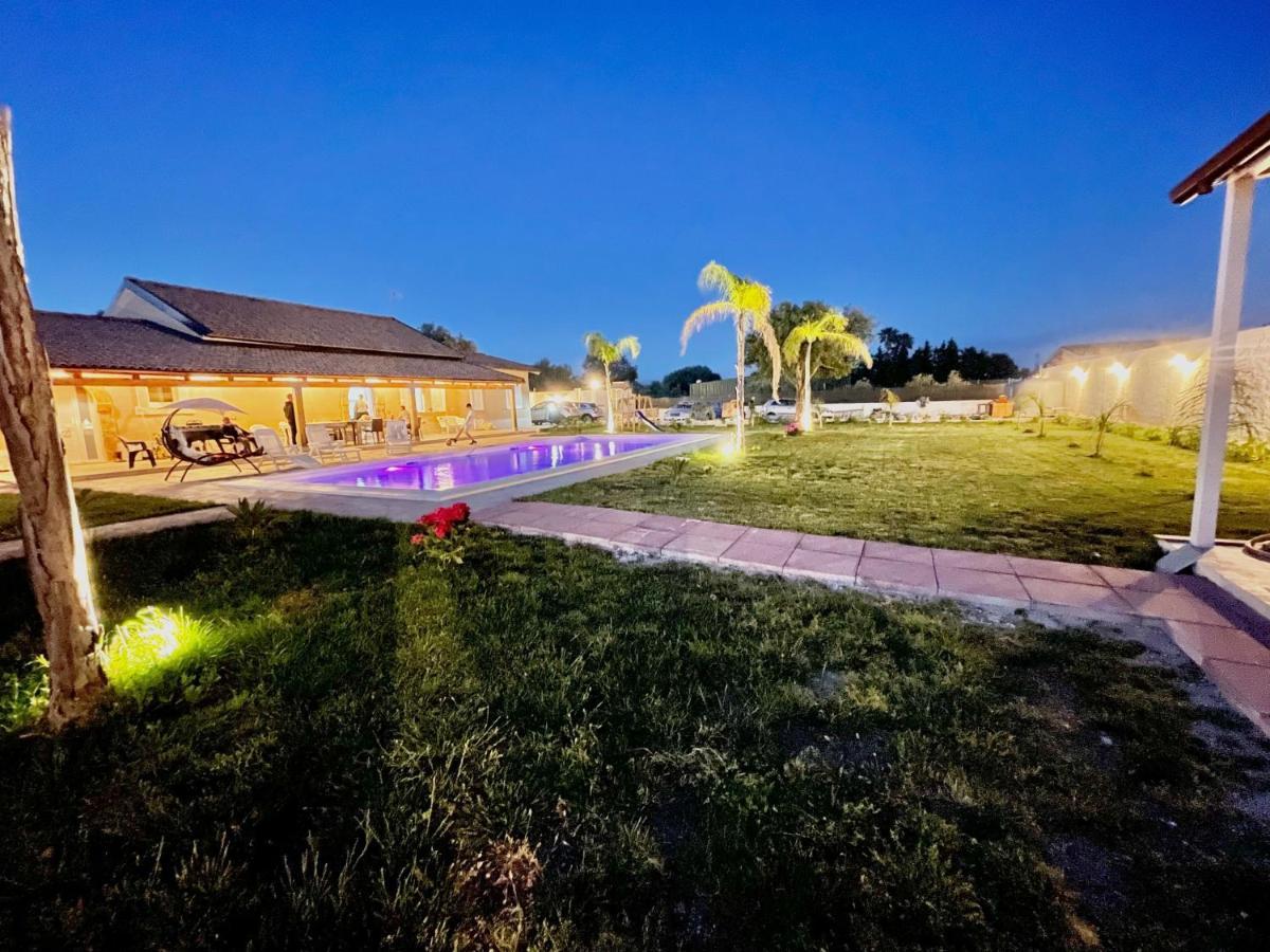 Villa Nunzia Con Piscina, Sauna E Idromassaggio. Floridia Εξωτερικό φωτογραφία